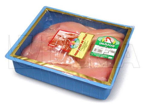 https://www.ulmapackaging.com/en/packaging-solutions/poultry/cut-ups-in-trays/chicken-breast-packaging-in-thermoforming-with/@@images/1e98e7b8-5bcb-4eca-af95-465c35214895.jpeg